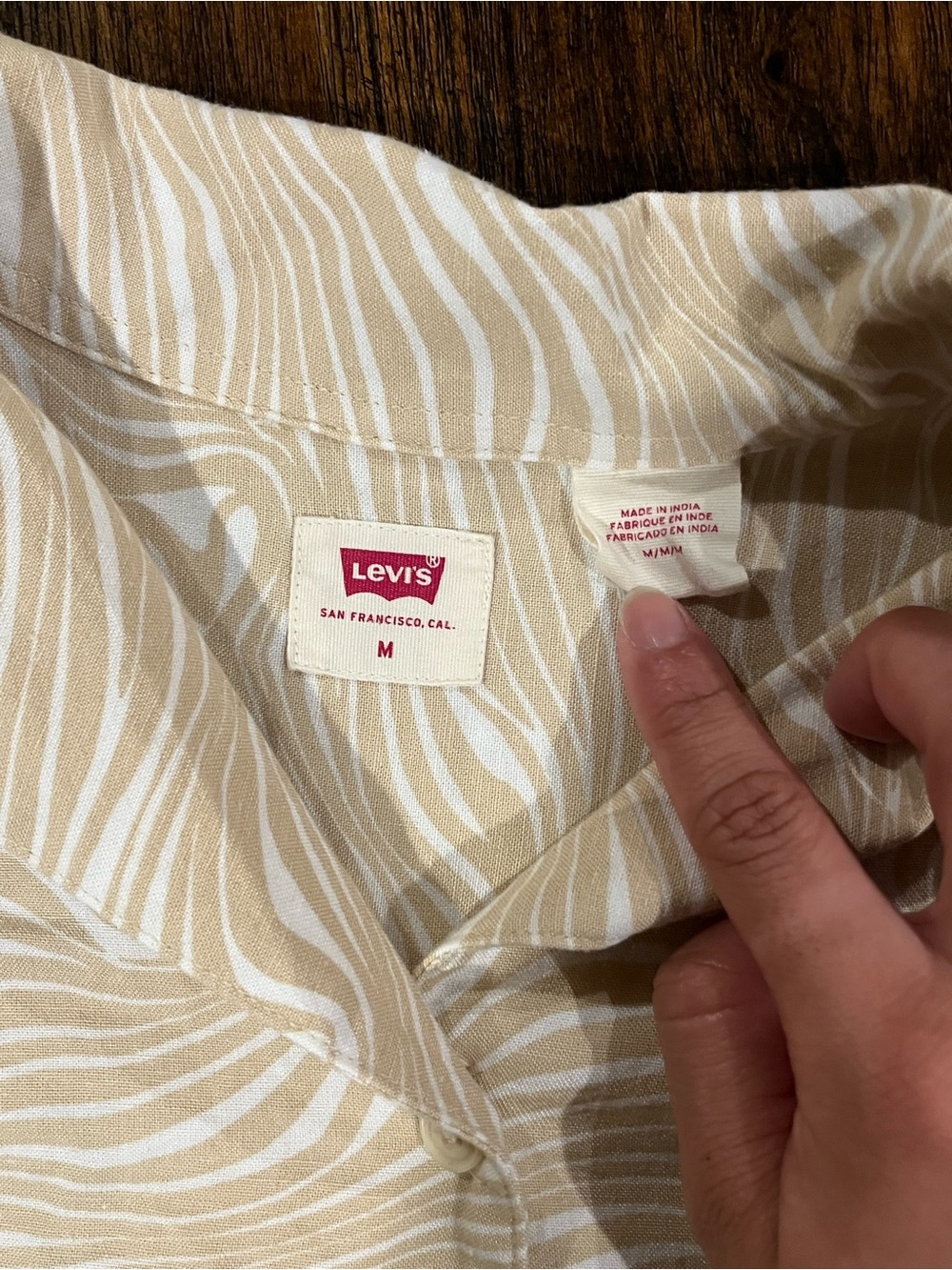 Women’s button up - Picture 2 of 3